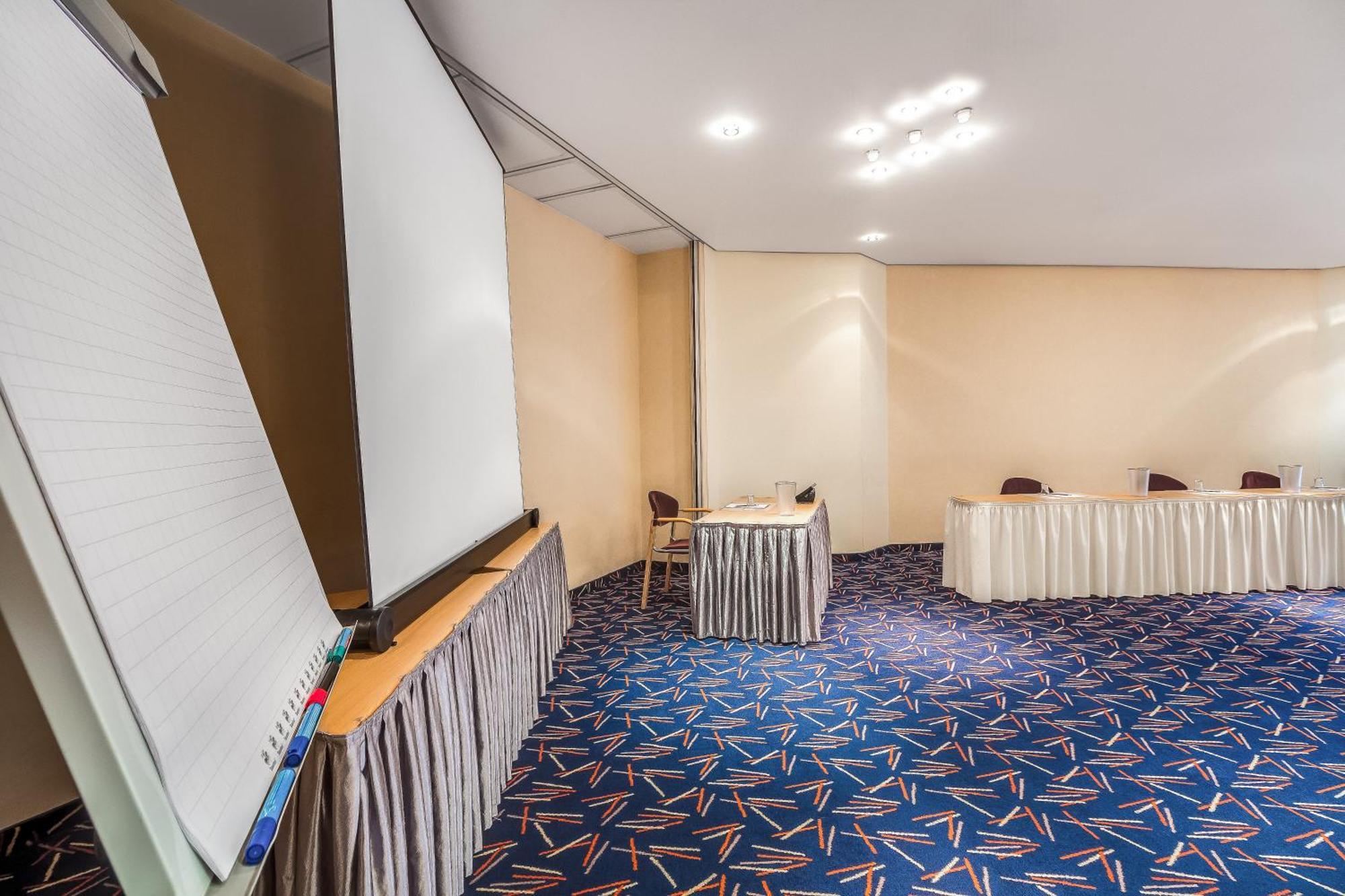 Congress Hotel Chemnitz Esterno foto