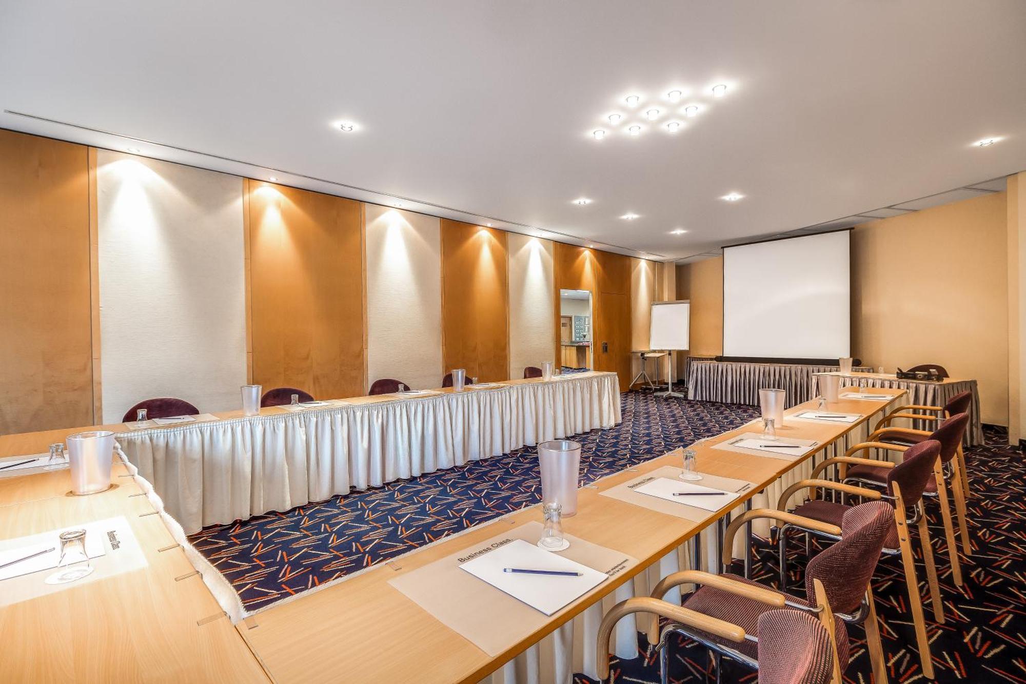 Congress Hotel Chemnitz Esterno foto